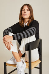 100% Cashmere Mila With Striped Arm