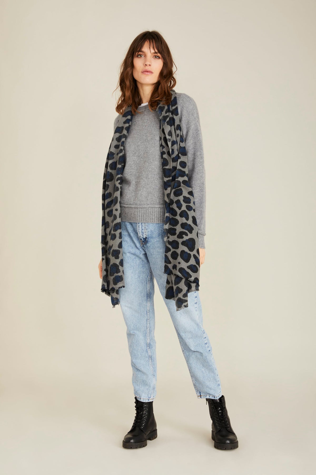 100% Cashmere Charcoal Monster Leopard Wrap