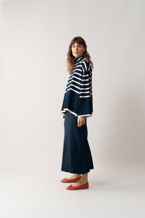 100% Cashmere Navy Ribbed Skirt - Medium