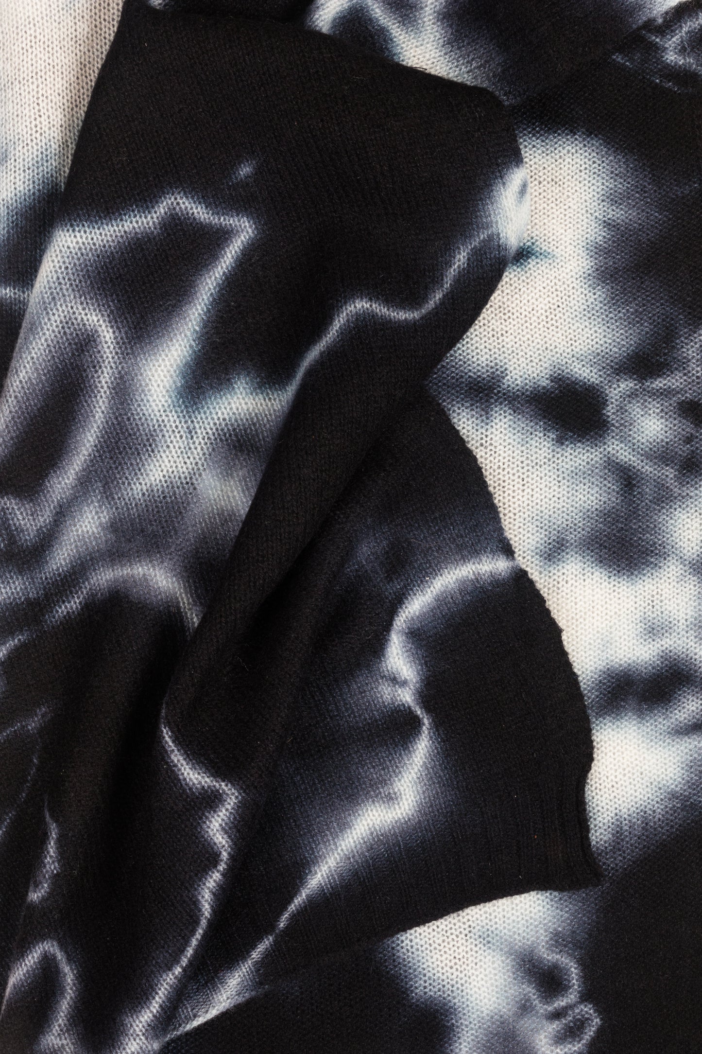 365 Cashmere Mono Tie Dye Wrap