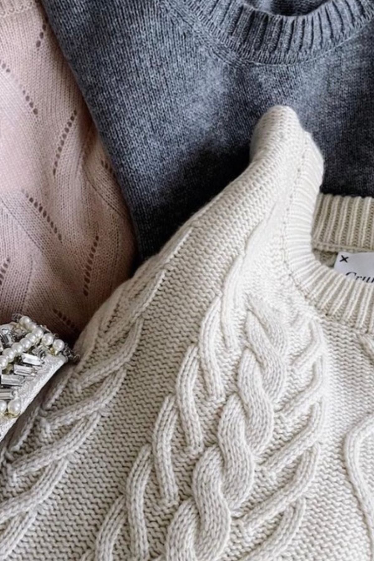 100% Cashmere Cable Sweater Cream- Small