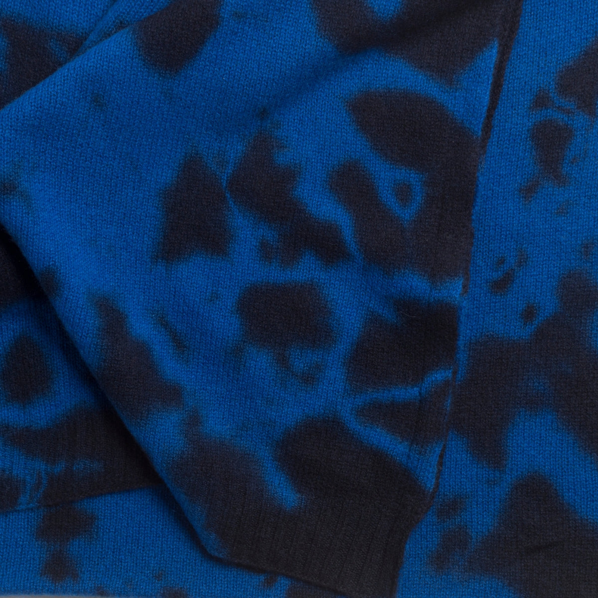 365 Cashmere Cobalt Tie Dye Wrap