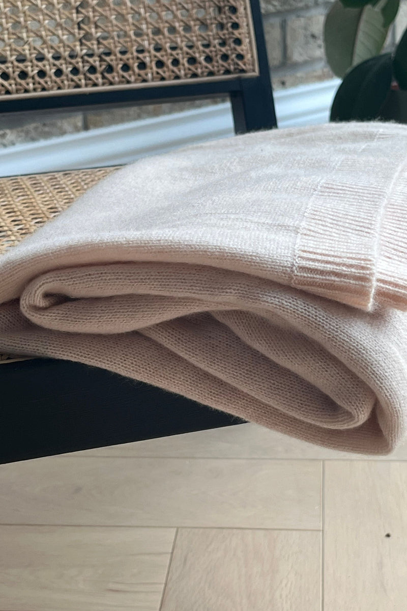 1011-08 Cashmere and Wool Travel Throw Silver Peony 70 x 200 100 Percent Cashmere CRUMPET