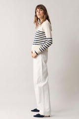 Bonnie Stripe White 100 Percent Cashmere AW22-KPA garment